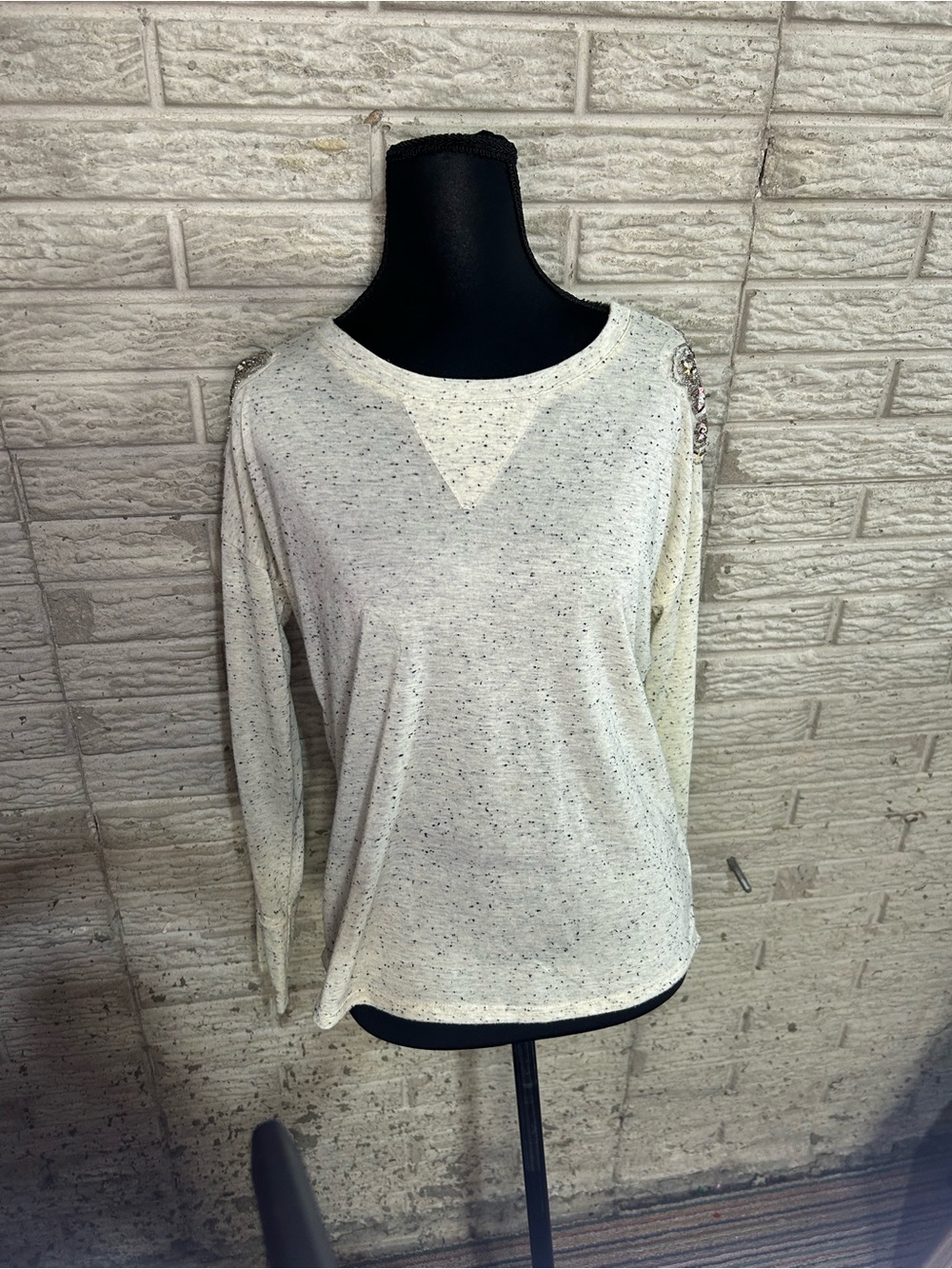 Sparkle Shoulder Detail Cream Long-Sleeve Women's Top Size M